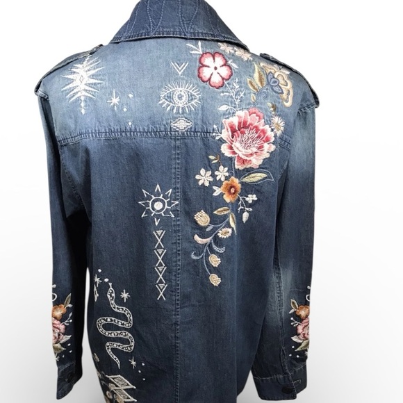 Johnny Was HEAVILY EMBROIDERED DEMIN SHIRT/JACKET UMOYA NWT - Picture 5 of 15
